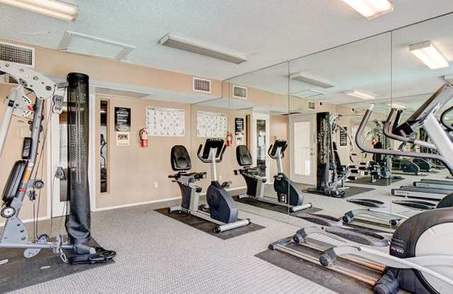 Villas on Rosemeade West Gallery 3