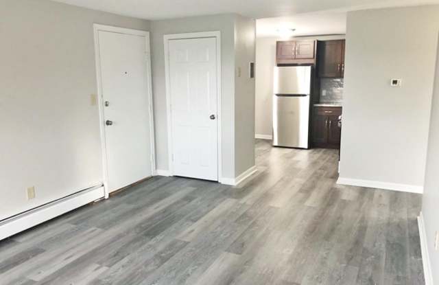 Oakland Heights Apartments Gallery 2