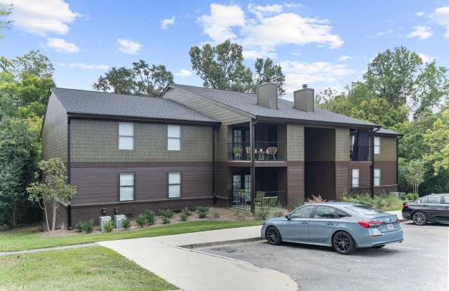 Green Valley Apartments Gallery 2