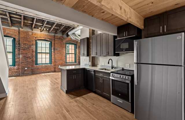 Prince Street Lofts Gallery 3