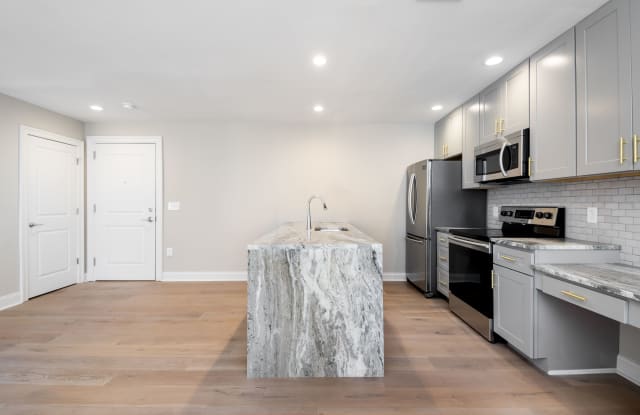 222 Rittenhouse Gallery 4
