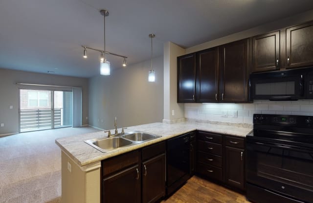 Raleigh House Apartments Gallery 4