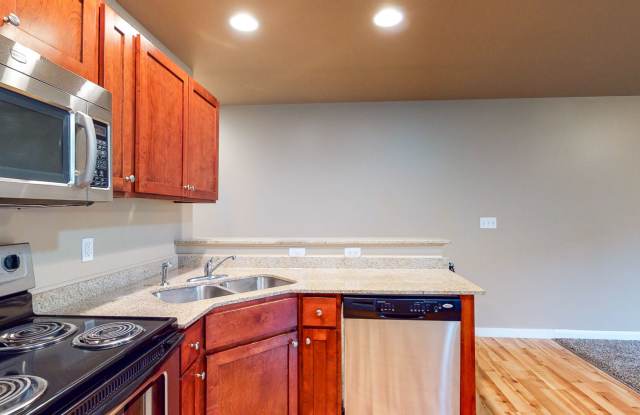 Strata Estates of Williston Townhomes Gallery 3