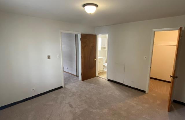 1701 Gordon Avenue - Student Housing Gallery 4