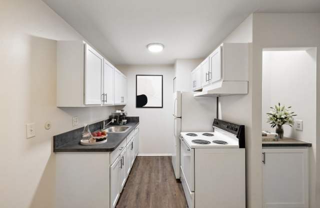 Wellington Place Apartments photos photos