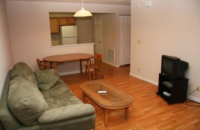 Willow Run photos photos