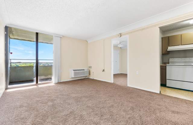 Glendale Park Apartments - Senior Housing Gallery 3