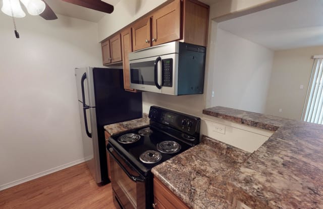 Metro Plex Apartments Gallery 3