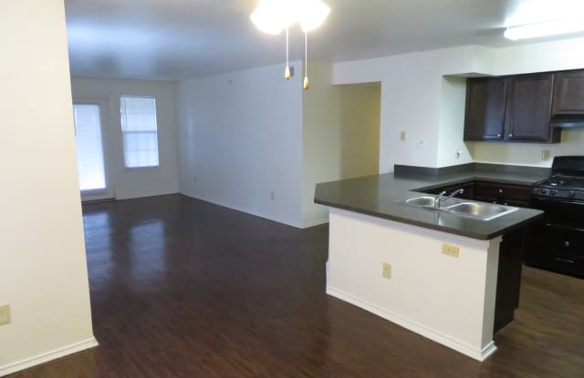 Timbers Apartments Gallery 2