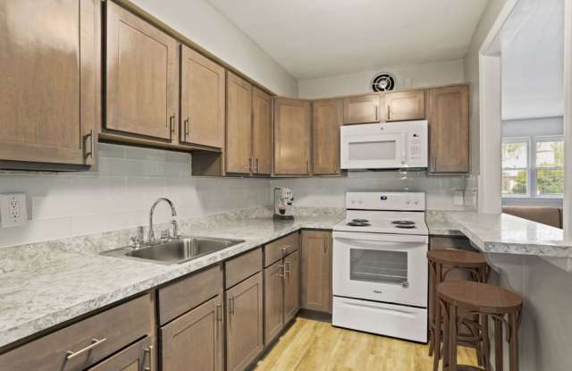 Penn Weldy Apartments photos photos