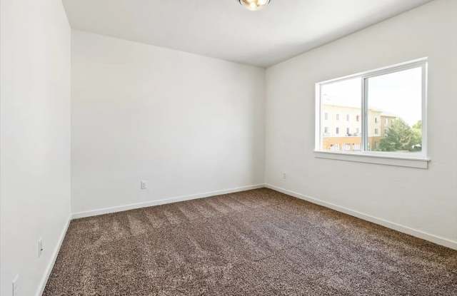 Hawk's Landing photos photos