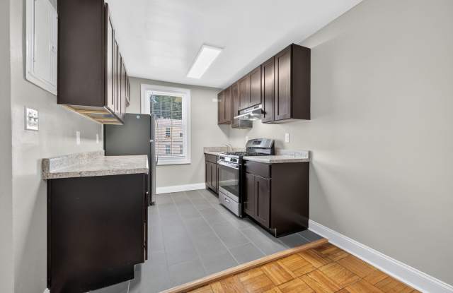 Chillum Manor photos photos