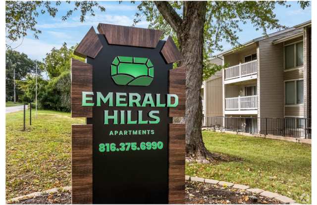Emerald Hills Apartments Gallery 4