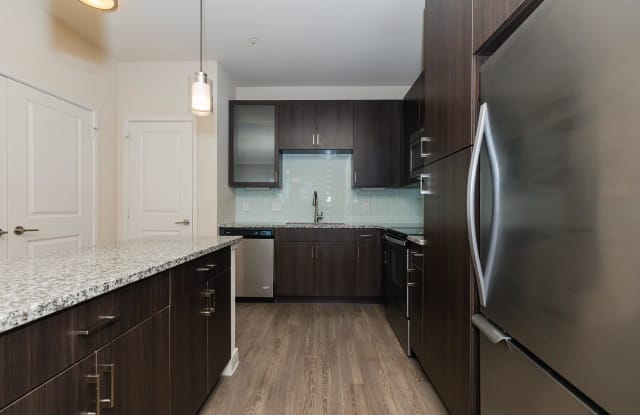 Vista Energy Corridor Gallery 4