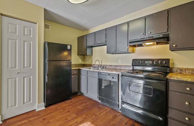 5th Avenue photos photos