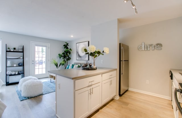 Loring Park Apartments Gallery 3