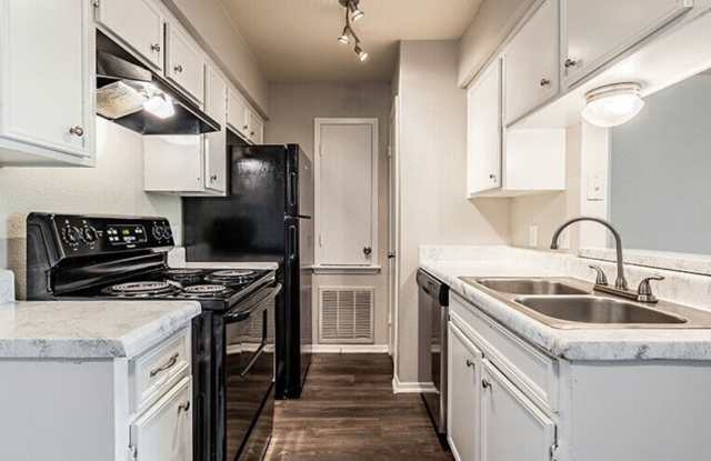 Brookhollow Apartments photos photos