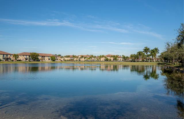 Venice at Crystal Lakes II Gallery 3