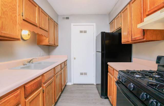 Freedom Park Apartments Gallery 3