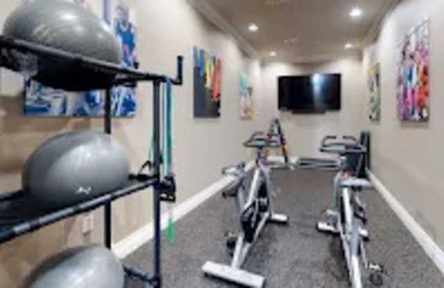 Clearpoint Crossing Residences Gallery 3