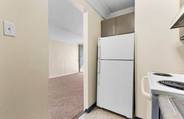 Glendale Park Apartments - Senior Housing Gallery 2