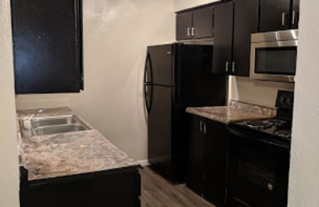 Richland Court photos photos