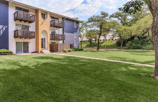 Meadowood Apartments photos photos