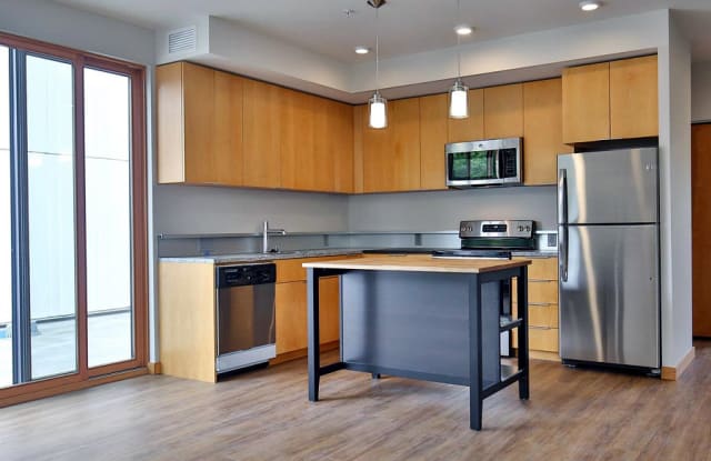 Park East Apartments Gallery 3
