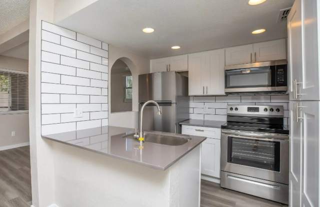 Augustine at Glendale photos photos Augustine at Glendale photos photos