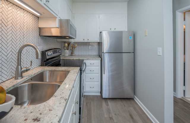 Cliff Highlands photos photos