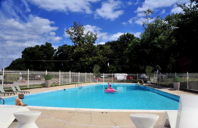 Overlook Apartments - Affordable Housing Gallery 4