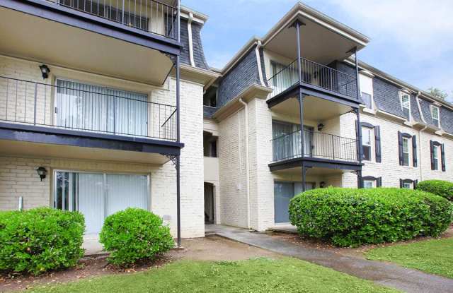 The Reserve at Brookhaven photos photos