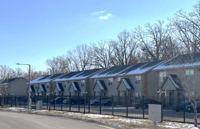 Willow Creek Townhomes Gallery 2