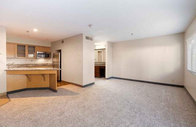 Clear Lake Apartments Gallery 2
