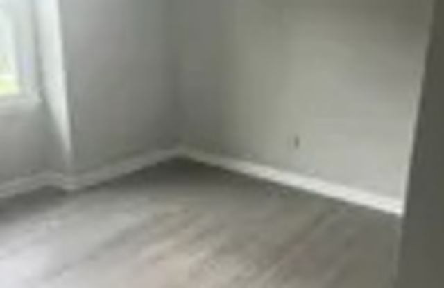 Mountain Ridge (B) Gallery 2