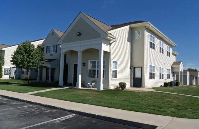 Reserve at Norton Shores photos photos