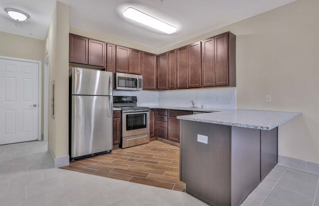 1040 Como Avenue SE photos photos