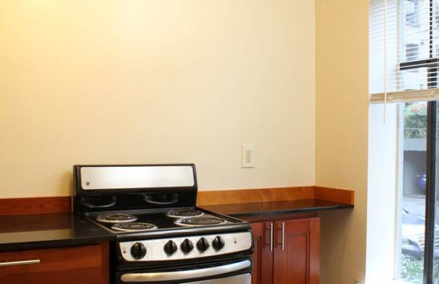 Viceroy Apartments Gallery 3