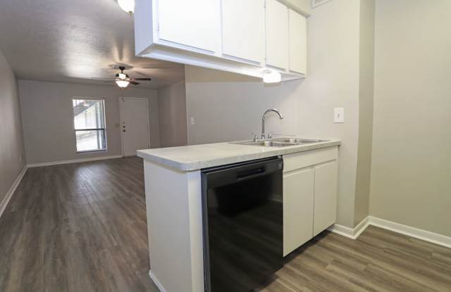 Northeast Hills Apartments Gallery 2