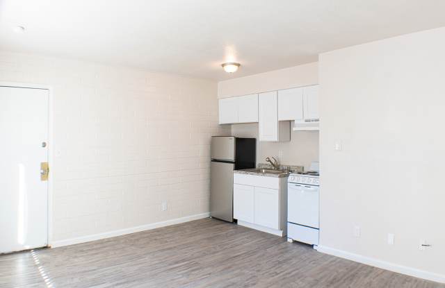 128R Apartments Gallery 3