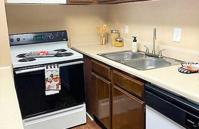 Baker Station Apartment Homes photos photos
