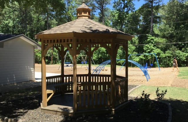 Bluestone Village Apartments Gallery 2