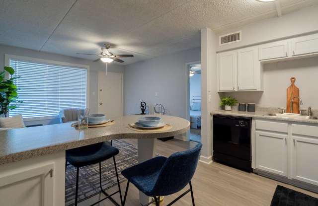 Water's Edge Apartments photos photos