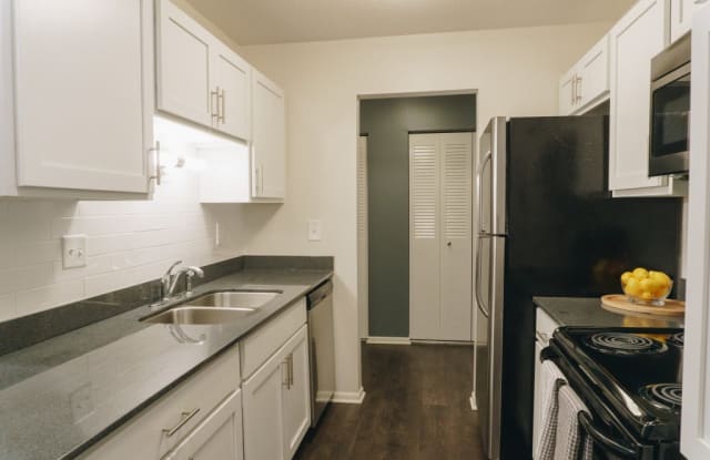 Astor Place Apartments Gallery 2