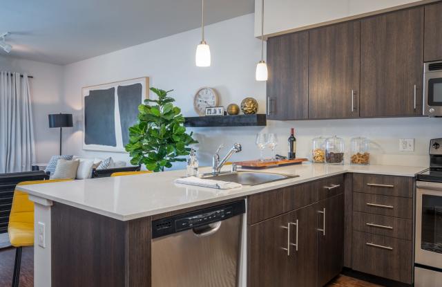 The Waterline Apartments Gallery 2