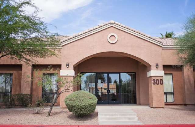 Chandler Gardens Gallery 4