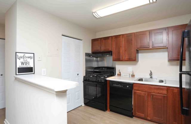 Lafayette Apartments photos photos