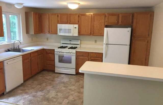 Birchwood Hills Townhomes Gallery 3
