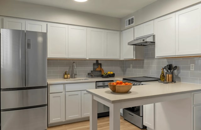 Antilles Apartments Gallery 3