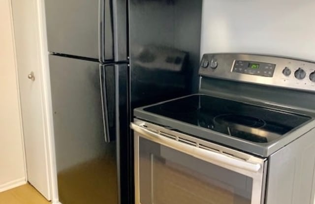 Metropolitan Lafayette Apartments photos photos